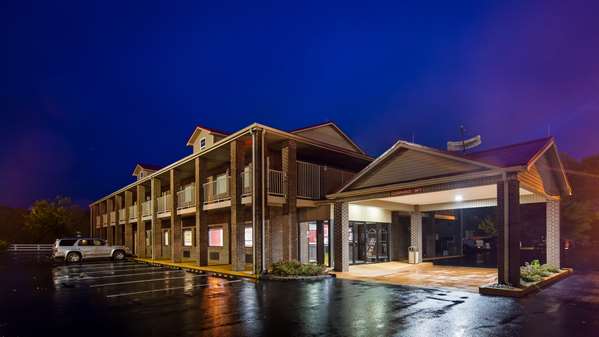 Exterior view - Best Western Paris Inn