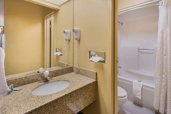  - Best Western University Inn Murray