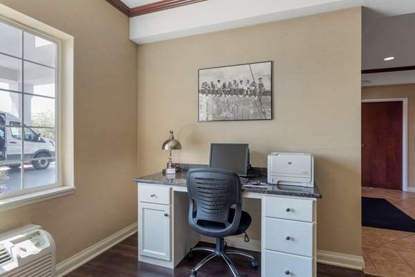 Conference Area - Best Western Inn Lawrenceburg