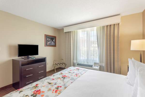 Suite - Best Western Inn Lawrenceburg