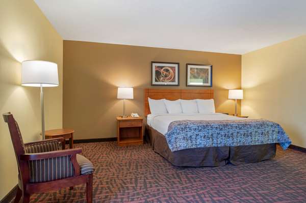  - Best Western Louisville East Inn Jeffersontown - I-64, Exit 15