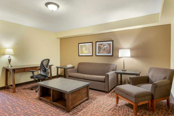  - Best Western Louisville East Inn Jeffersontown - I-64, Exit 15