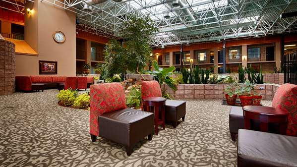 Bar - Best Western of Alexandria Inn & Suites & Conference Center - I-49, Exit 86