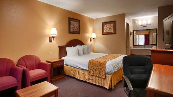  - Best Western Delhi Inn - I-20, Exit 153