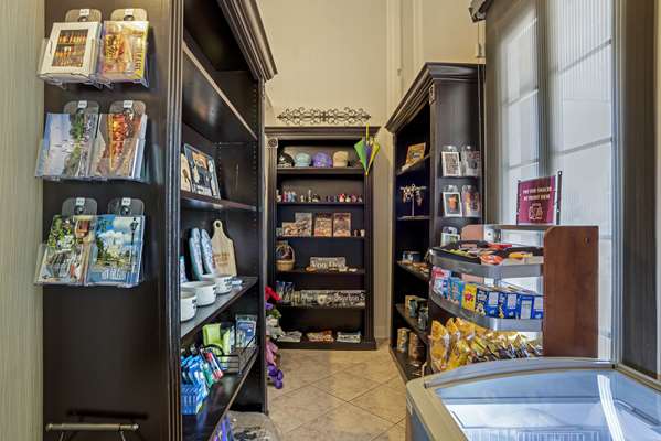  - Best Western Plus Westbank Hotel Harvey