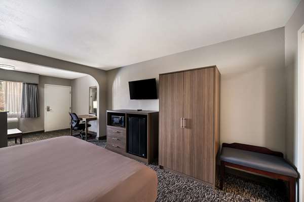  - Best Western Minden Inn