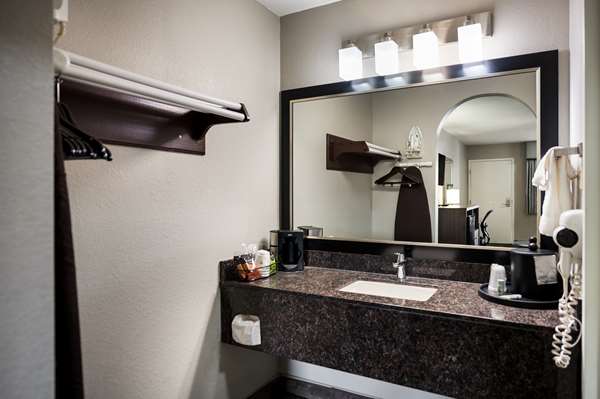  - Best Western Minden Inn