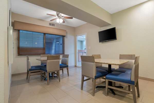 Amenities - Best Western Hotel Ville Platte