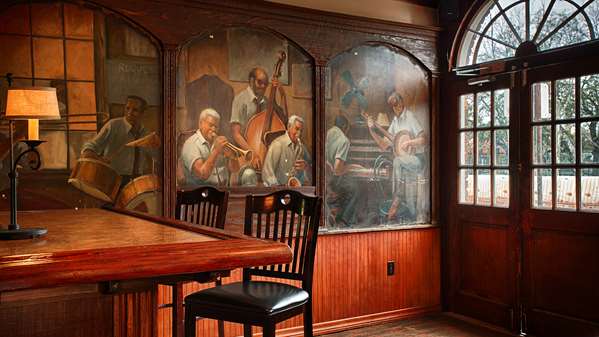 Bar - Best Western Plus French Quarter Landmark Hotel