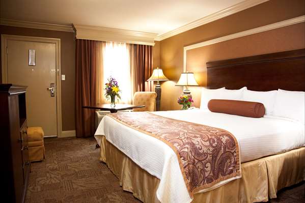  - Best Western Plus French Quarter Landmark Hotel