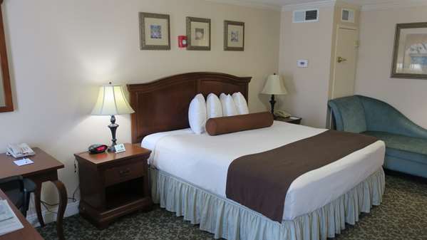  - Best Western Plus French Quarter Landmark Hotel