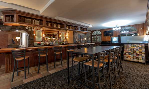 Amenities - Best Western Plus French Quarter Landmark Hotel