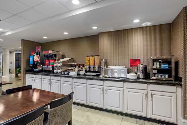 Amenities - Best Western Plus St Christopher Inn New Orleans