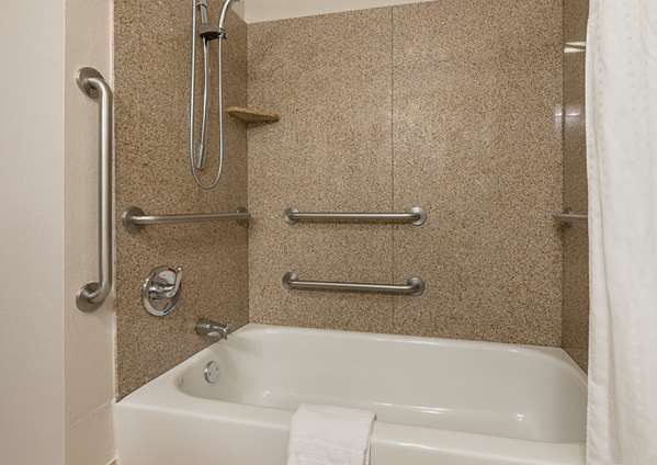  - Best Western Plus DeRidder Inn