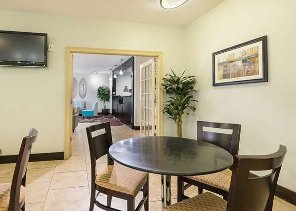 Restaurant - Best Western Plus DeRidder Inn