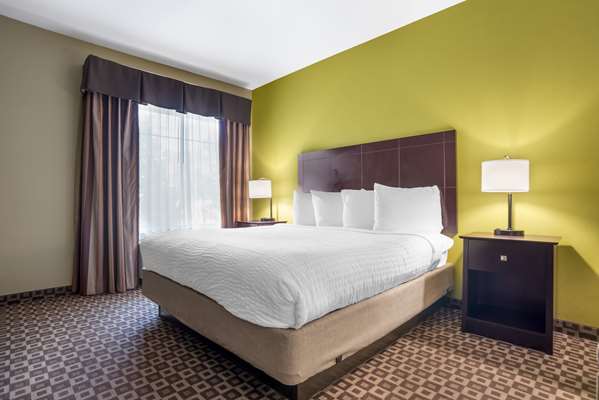  - Best Western Plus Chalmette Hotel