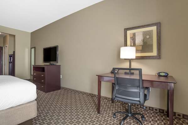  - Best Western Plus Chalmette Hotel