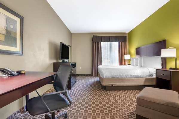  - Best Western Plus Chalmette Hotel