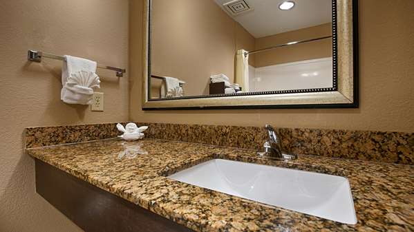  - Best Western Bayou Inn Lake Charles - I-10, Exit 33