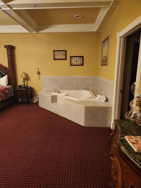 Suite - Best Western White House Inn Bangor - I-95, Exit 180