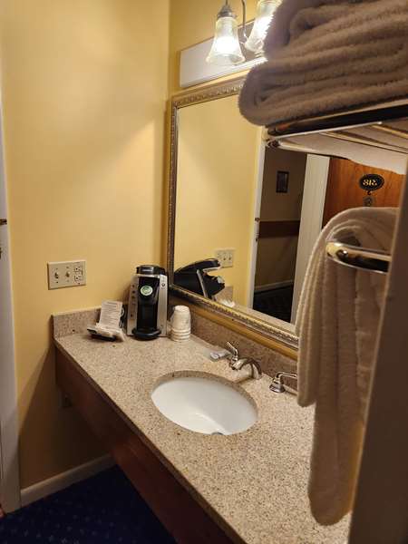  - Best Western White House Inn Bangor - I-95, Exit 180