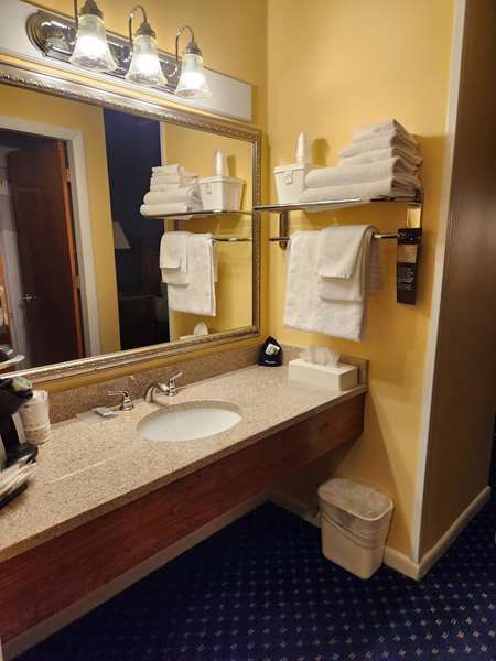  - Best Western White House Inn Bangor - I-95, Exit 180