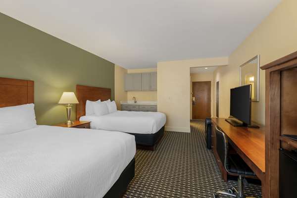 Suite - Best Western Plus Brunswick Hotel