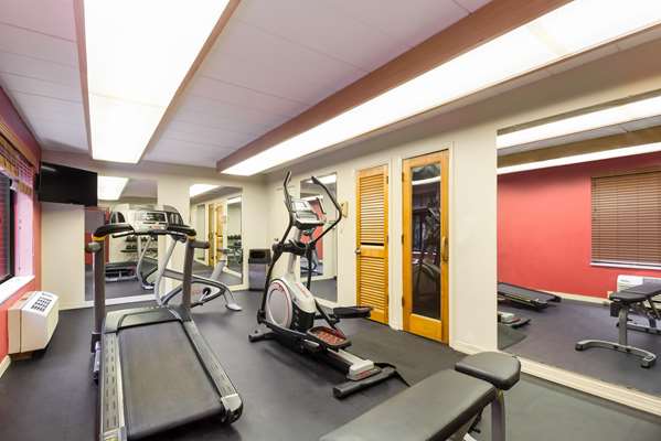Fitness/ Exercise Room - Best Western Braddock Inn LaVale