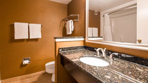  - Best Western Plus Hotel Elkridge