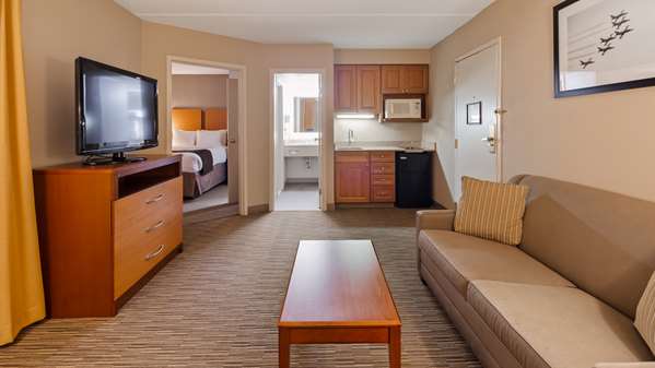 Suite - Best Western La Plata Inn