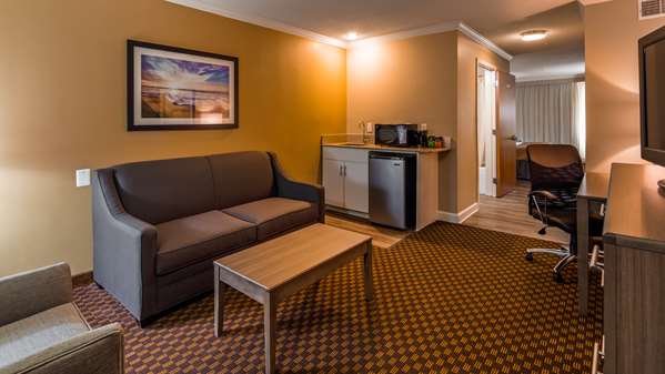 Suite - Best Western Ocean City Hotel & Suites