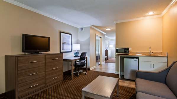 Suite - Best Western Ocean City Hotel & Suites