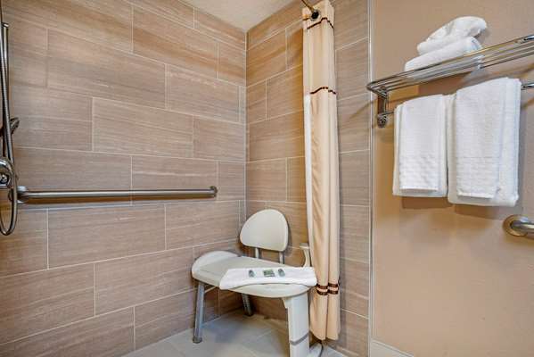  - Best Western Chesapeake Bay North Inn North East - I-95, Exit 100