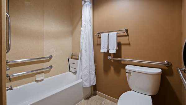  - Best Western Plus College Park Inn