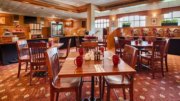 Amenities - Best Western Royal Plaza Hotel & Trade Center - I-495, Exit 63B