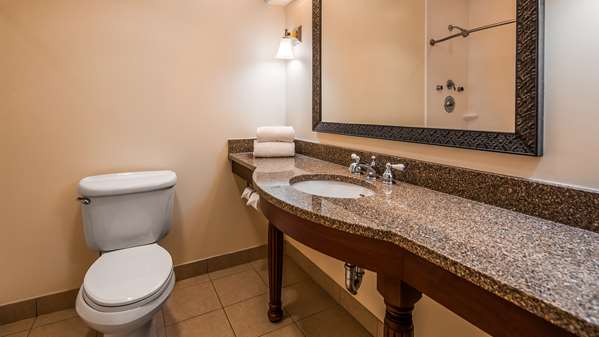  - Best Western Adams Inn Quincy - I-93, Exit 12