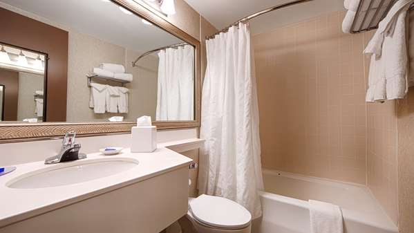  - Best Western Plus Chelmsford Inn - I-495, Exit 88