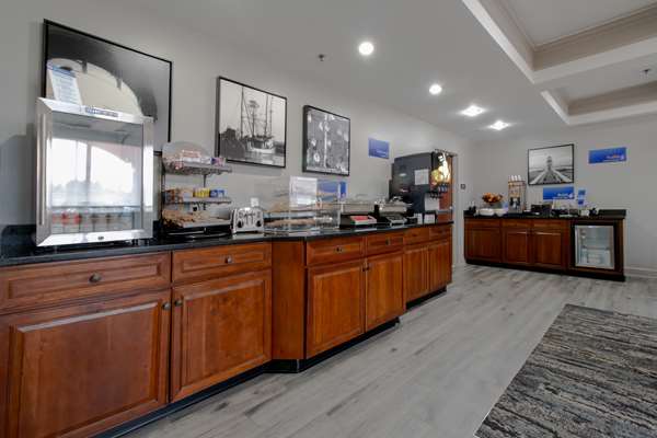 Amenities - Best Western Dartmouth Inn