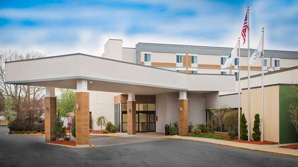 Exterior view - Best Western Plus New Englander Hotel Woburn - I-93, Exit 27