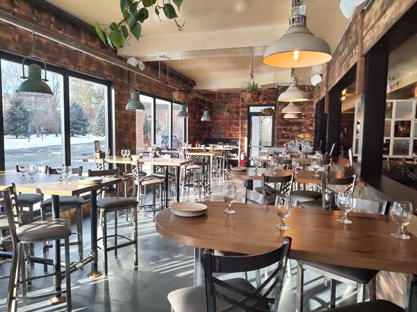 Restaurant - Best Western Plus New Englander Hotel Woburn - I-93, Exit 27