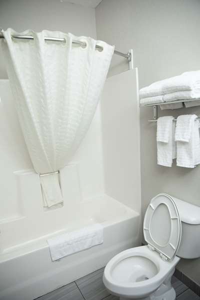  - Best Western Providence Seekonk Inn - I-195, Exit 1