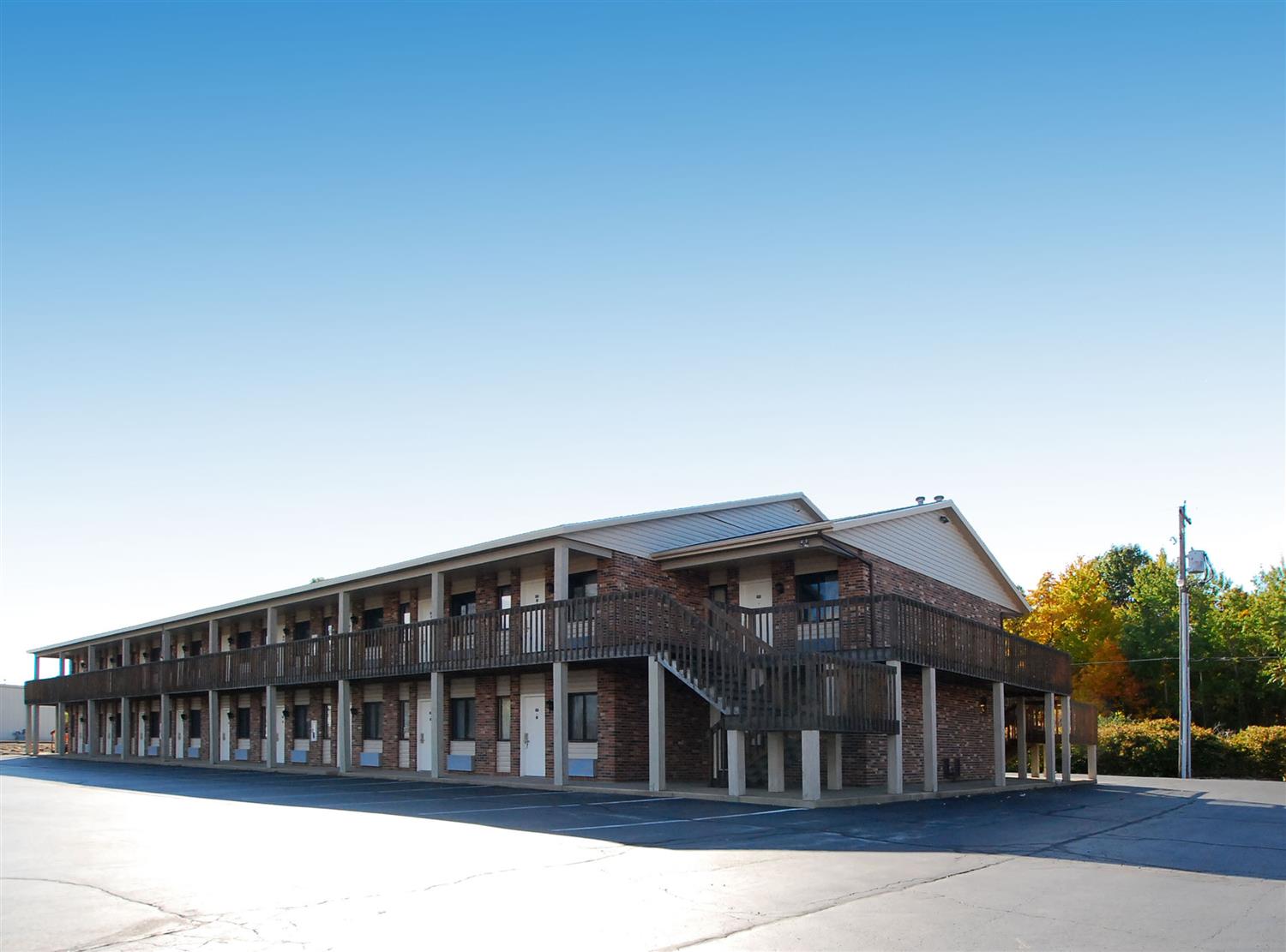 Best Western Beacon Inn Grand Haven, MI See Discounts