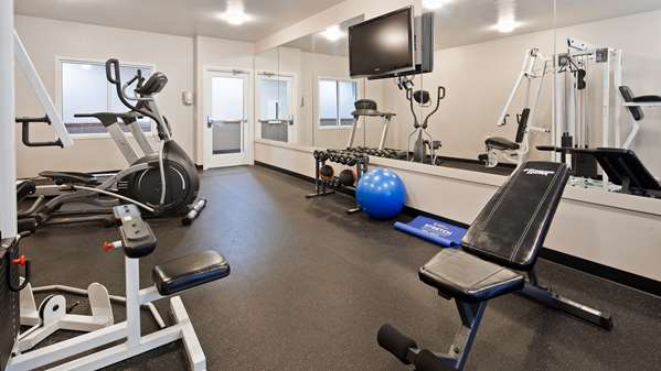 Fitness/ Exercise Room - Best Western Beacon Inn Grand Haven