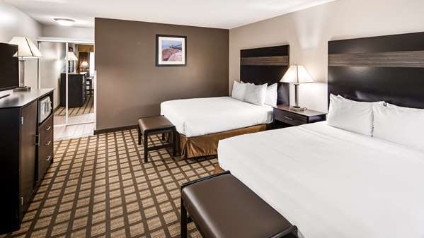  - Best Western Beacon Inn Grand Haven