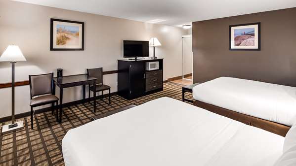  - Best Western Beacon Inn Grand Haven