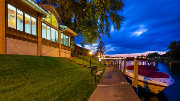  - Best Western River Terrace Inn Cheboygan