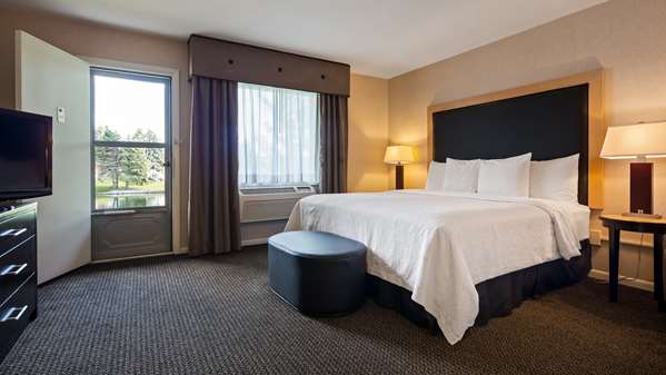  - Best Western River Terrace Inn Cheboygan