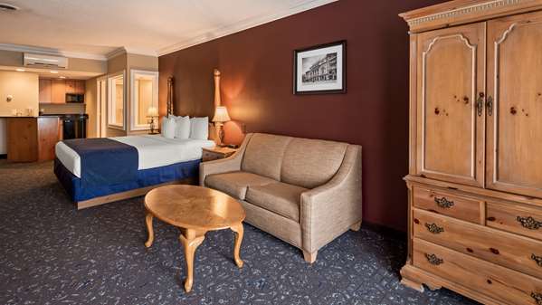Suite - Best Western Greenfield Inn Allen Park
