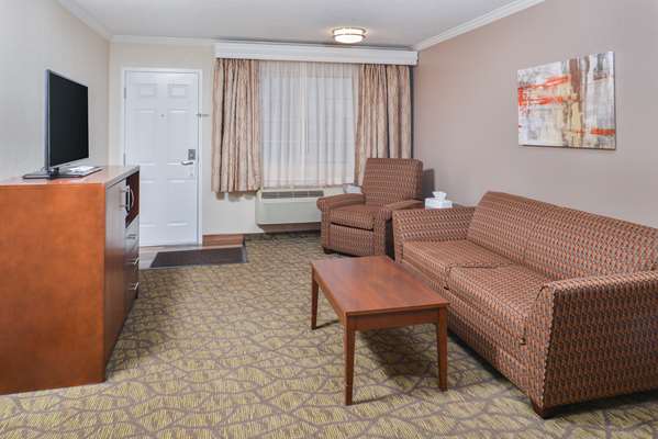 Suite - Best Western Motel Hartland