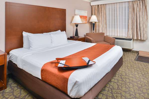 Suite - Best Western Motel Hartland